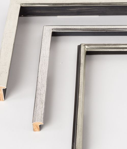 Individuelle Einrahmung mit über 2500 Rahmenleisten